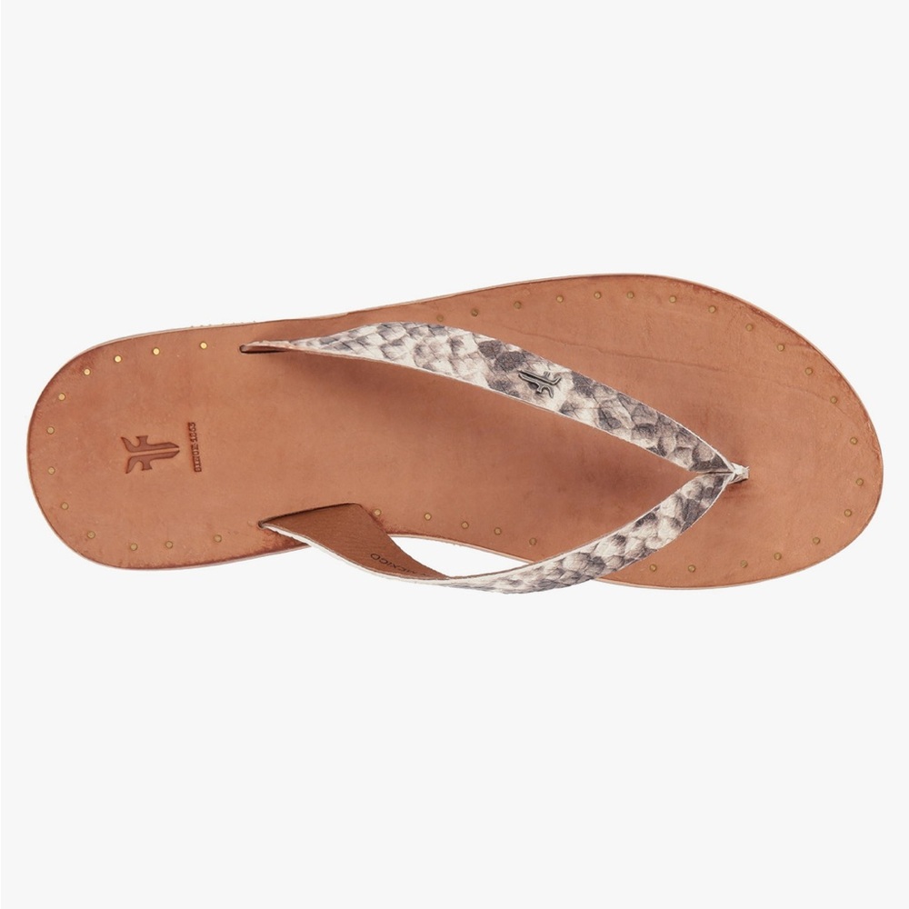 🌵Gorgeous Frye Ally Logo Flip Flop Grey Snake Sz 10 NEW - Picture 2 of 4